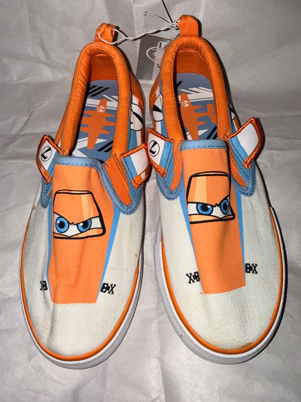 Disney Airplane! Shoes size 1 boys NWT